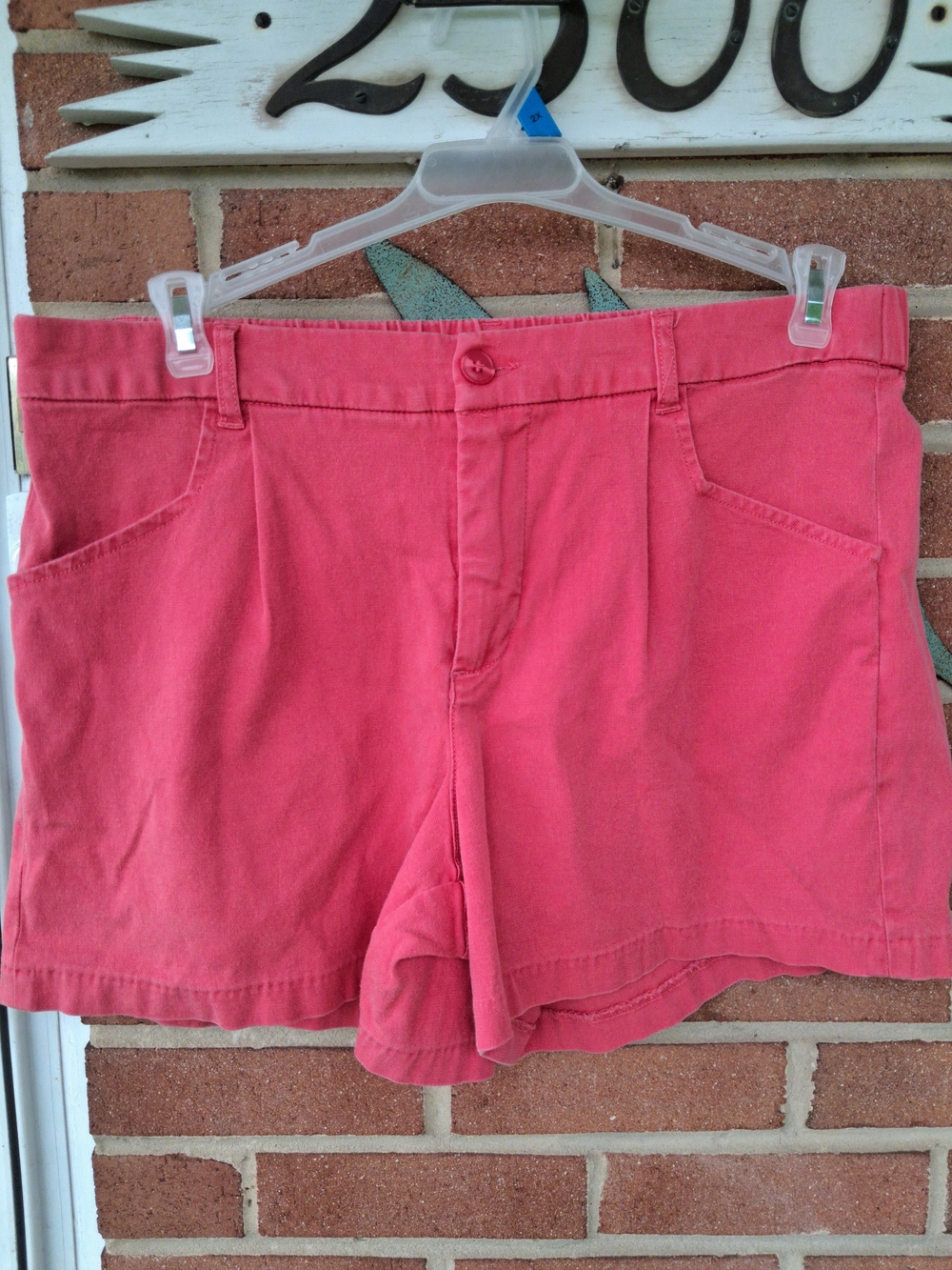 Liverpool Los Angeles Coral Pink Elastic Waist Chino Shorts Size 12 / 31